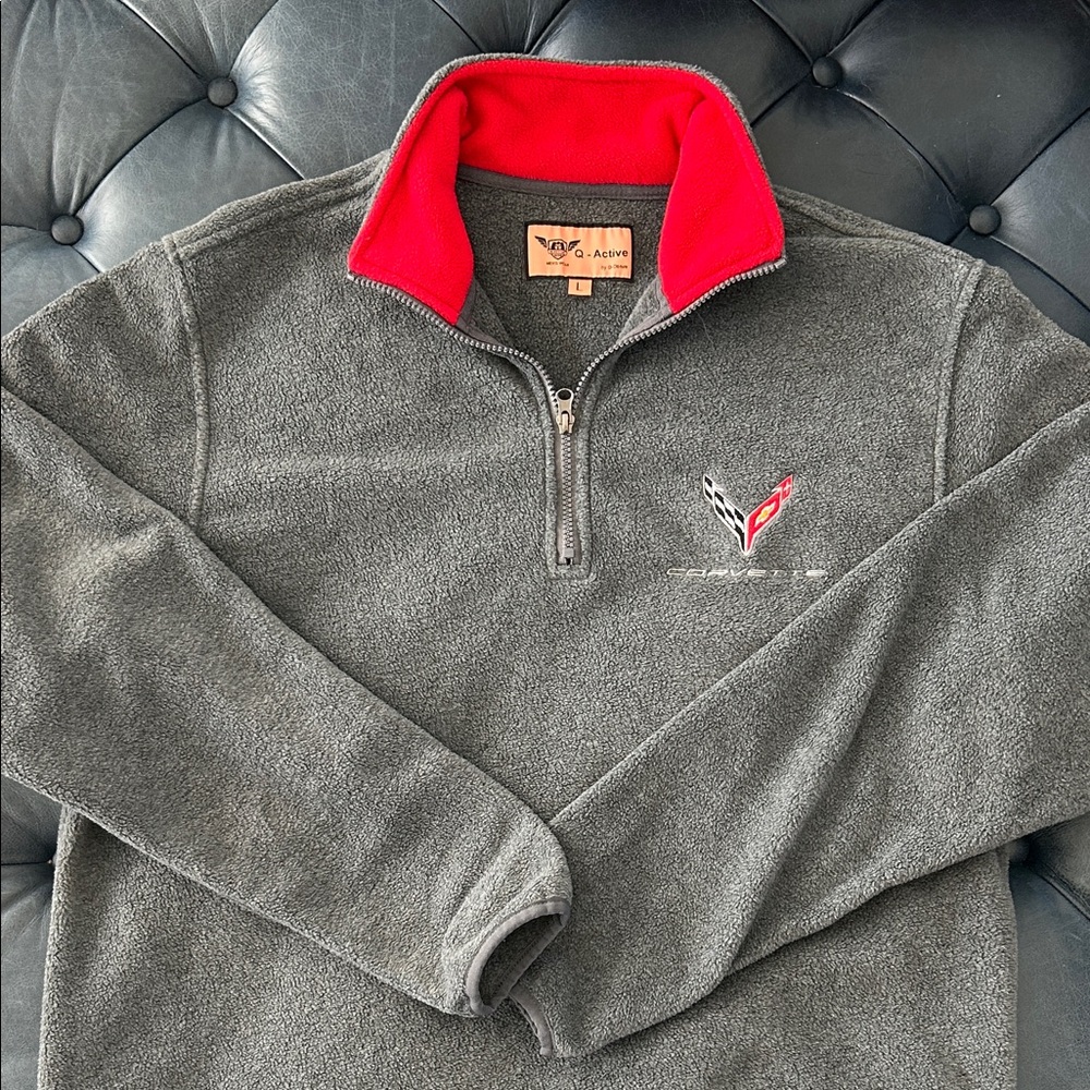 Corvette Grey and Red Men's Quarter Zip Fleece Size Large